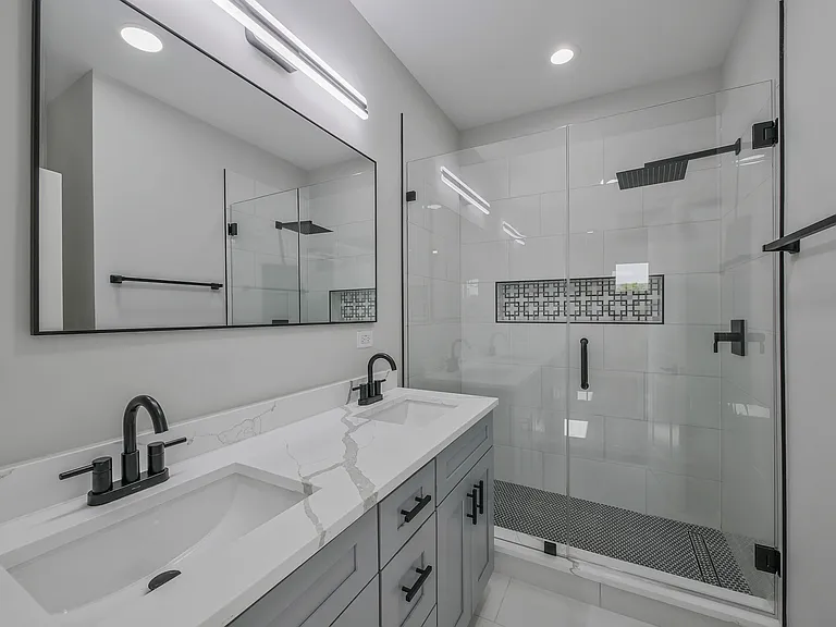 1139 S Mozart St #3 — Photo 19