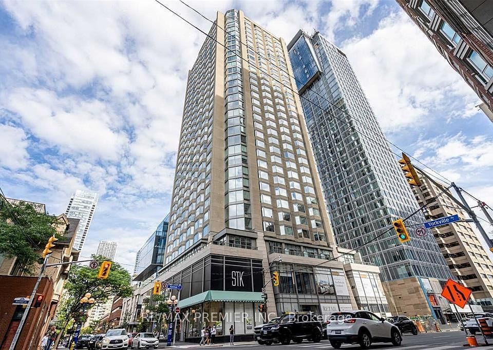 1st image of 155 Yorkville Ave #807