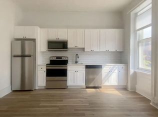 2037 Spring Garden St #2FF, Philadelphia, PA 19130
