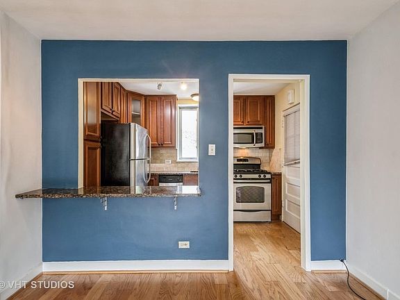 4th image of 1104 N Harlem Ave APT 1