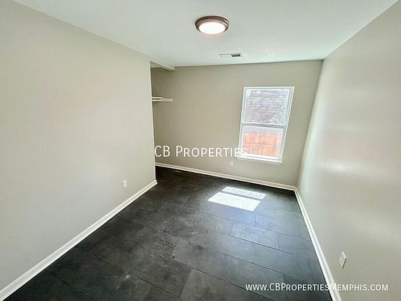 5th image of 2967 Forrest Ave