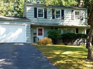 153 Brookwood Dr, Longmeadow, MA 01106