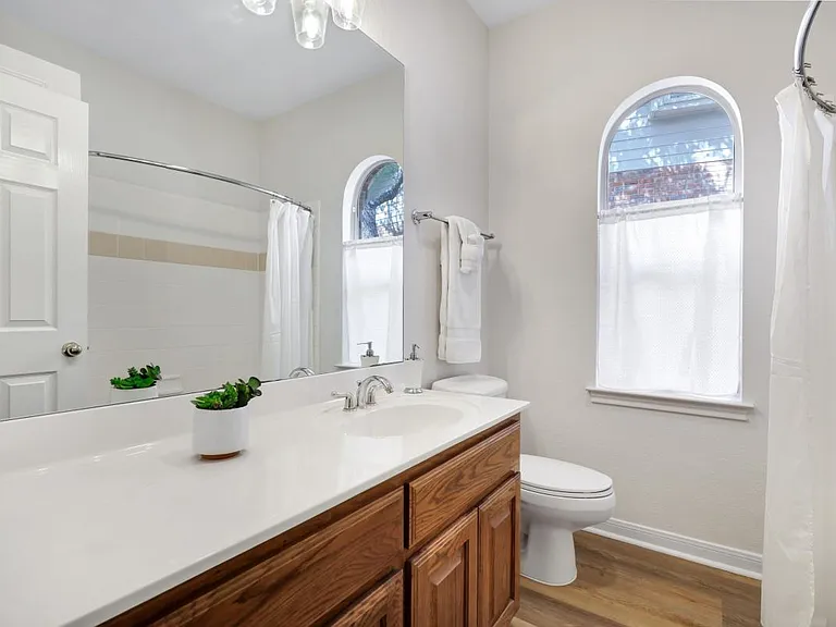 Secondary bathroom