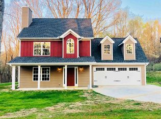 3940 Mabery Rd, Gainesville, GA 30507