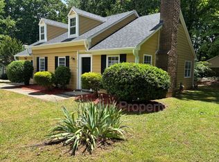 3710 Burntwood Ct, Charlotte, NC 28227