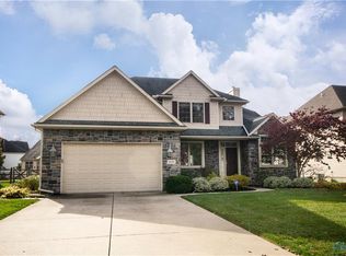 8939 Cedar Bend Rd, Sylvania, OH 43560