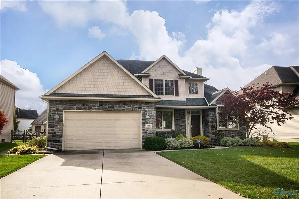 8939 Cedar Bend Rd photo 1