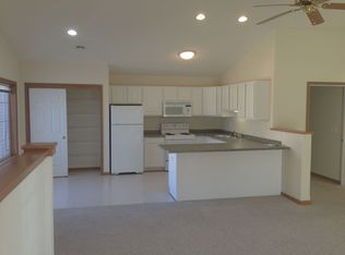 Hunters Glen Apartments, Johnson Creek, WI 53038