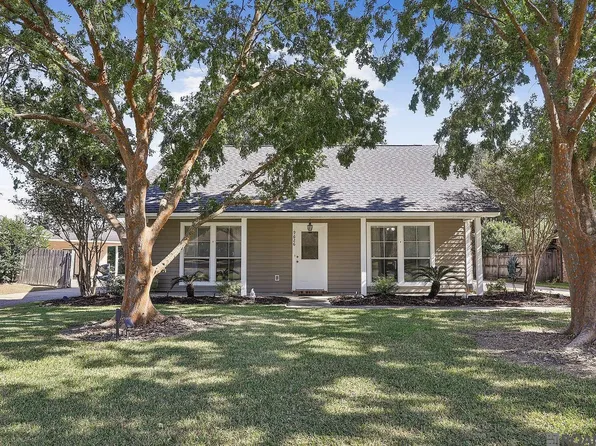 9626 Banway Dr, Greenwell Springs, LA 70739