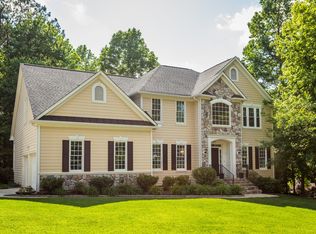 109 Ashwyn Ct, Cary, NC 27518