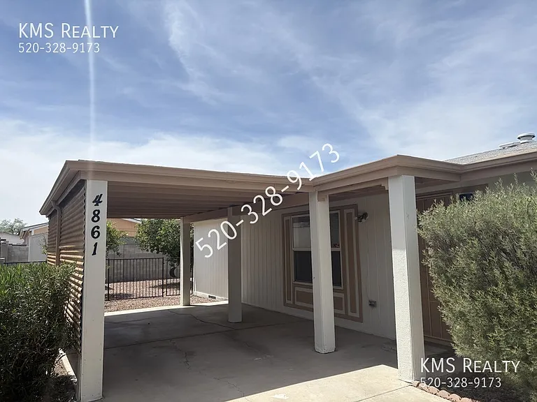 4861 N River Vista Dr — Photo 2