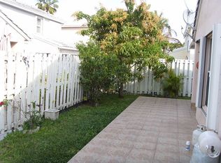 15417 SW 49th St, Miami, FL 33185