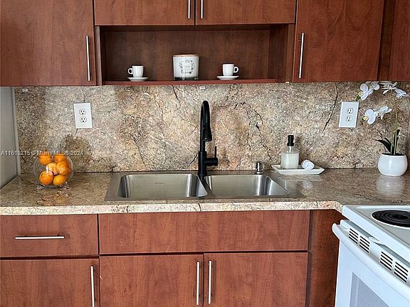 5th image of 11330 SW 207th Dr #11330