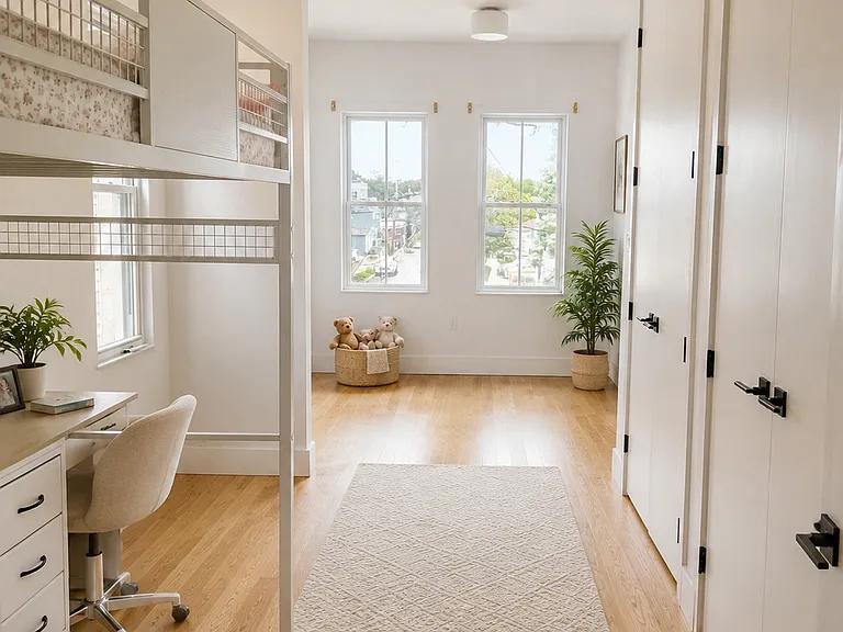 151 Williams Ave #2R — Photo 12