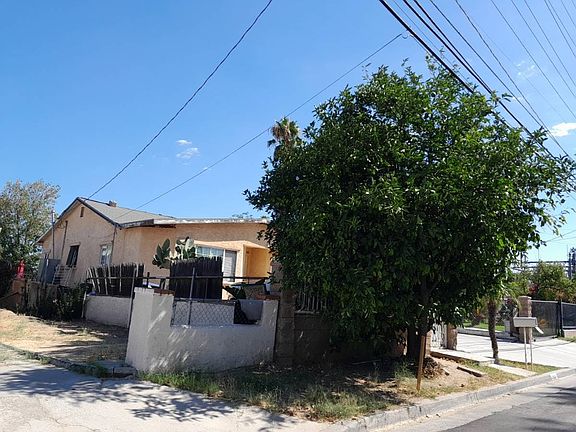 3rd image of 5751 Mountain View Ave