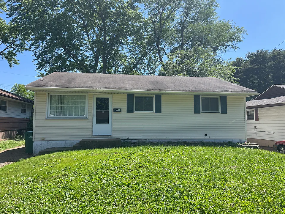 146 Roderick Dr