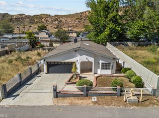 29721 Hunstock St, Val Verde, CA 91384