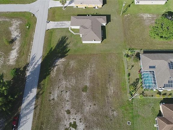 5th image of 1324 NW 1st Ave