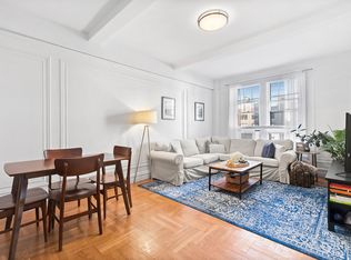 110 W 69th St APT 8B, New York, NY 10023