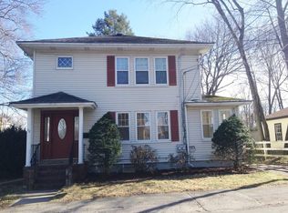 32 Youngs Rd, Dedham, MA 02026