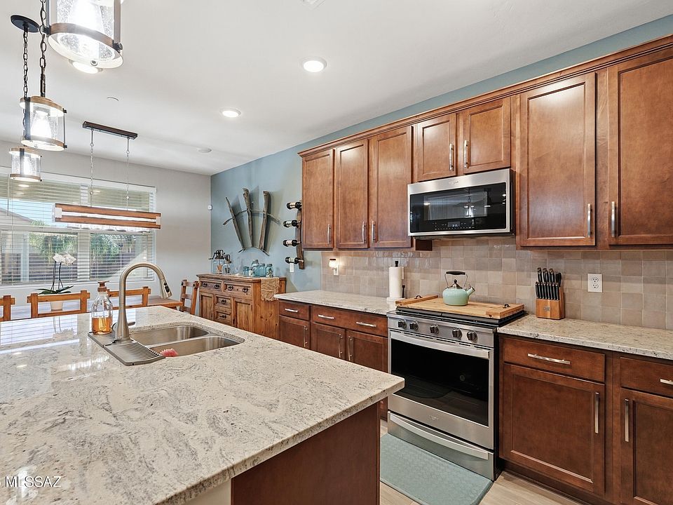 1st image of 10781 W Whitehall Dr