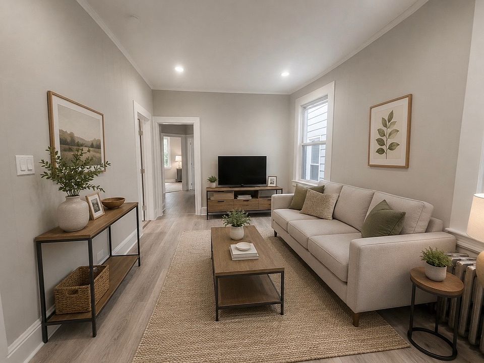 1st image of 166 Grant Ave #2