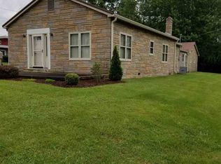 59 11th St SE, Linton, IN 47441