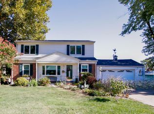 7 Saint Cornelius Ct, Florissant, MO 63031