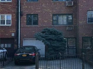 3223 75th St, Flushing, NY 11370