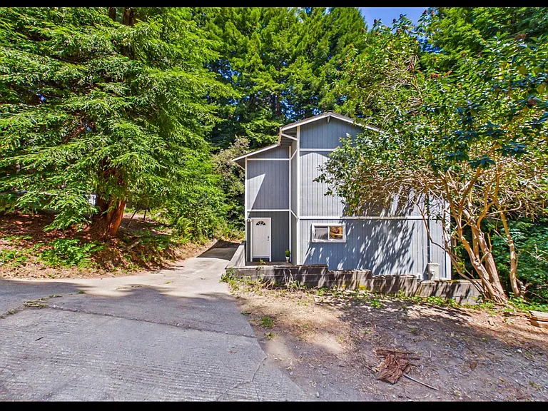 119 Sylva St — Photo 2
