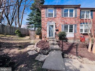 305 Gundry Dr, Falls Church, VA 22046