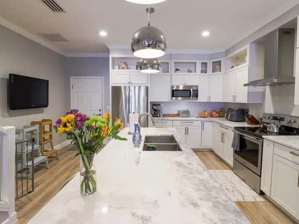 630 3rd Ave S, Saint Petersburg, FL 33701