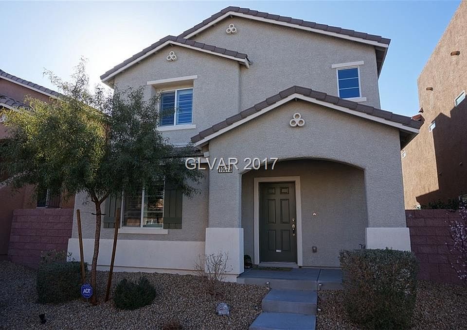 1st image of 10075 Emerald Edgewater Ct #0