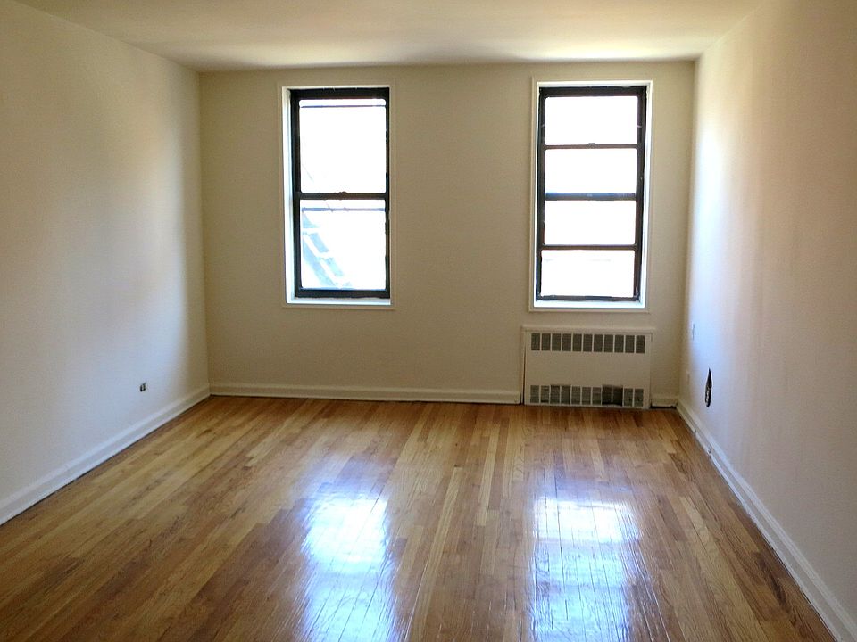 1st image of 9419 66th Ave APT 1F