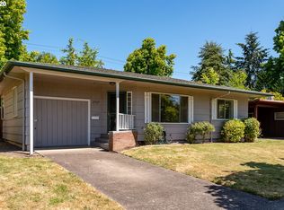 2717 Kincaid St, Eugene, OR 97405
