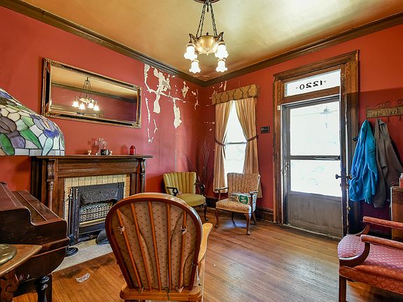 4th image of 1220 Fair Ave
