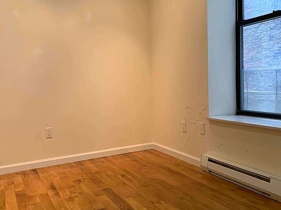 3rd image of 8 Manhattan Ave #A1
