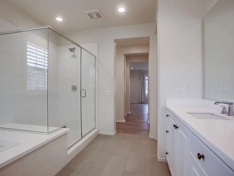 693 Gemstone Dr — Photo 40