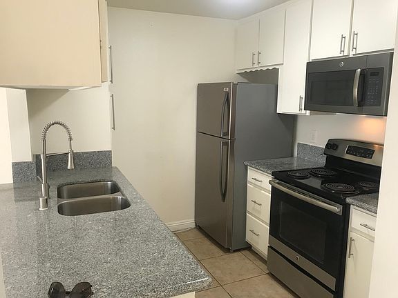 4th image of 3785 Herman Ave APT 2