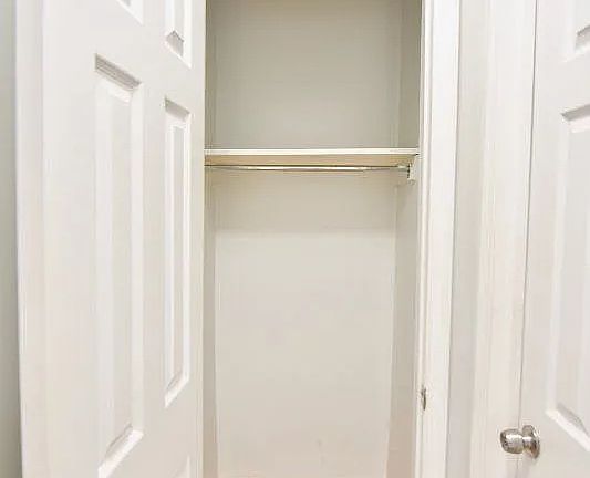 4th image of 210 W 133rd St #3L