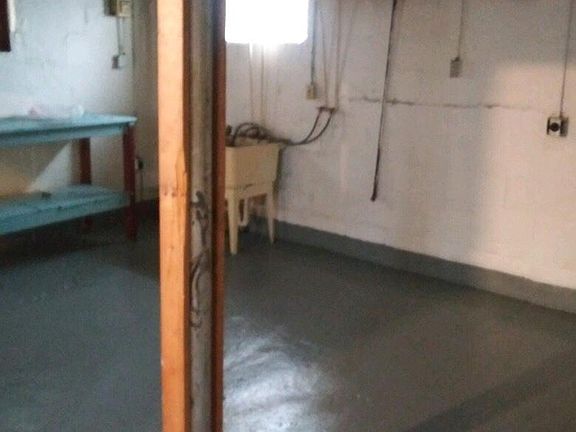 3rd image of 3104 Chris Ave