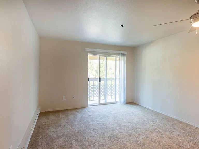 Arbor Woods Apartments — Photo 31