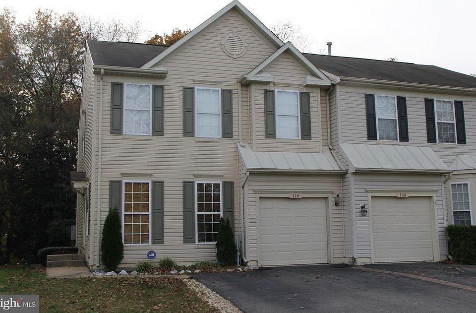 1st image of 140 Leeds Creek Cir