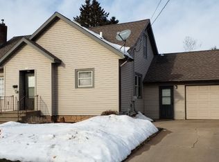 1224 4th Ave, Stevens Point, WI 54481