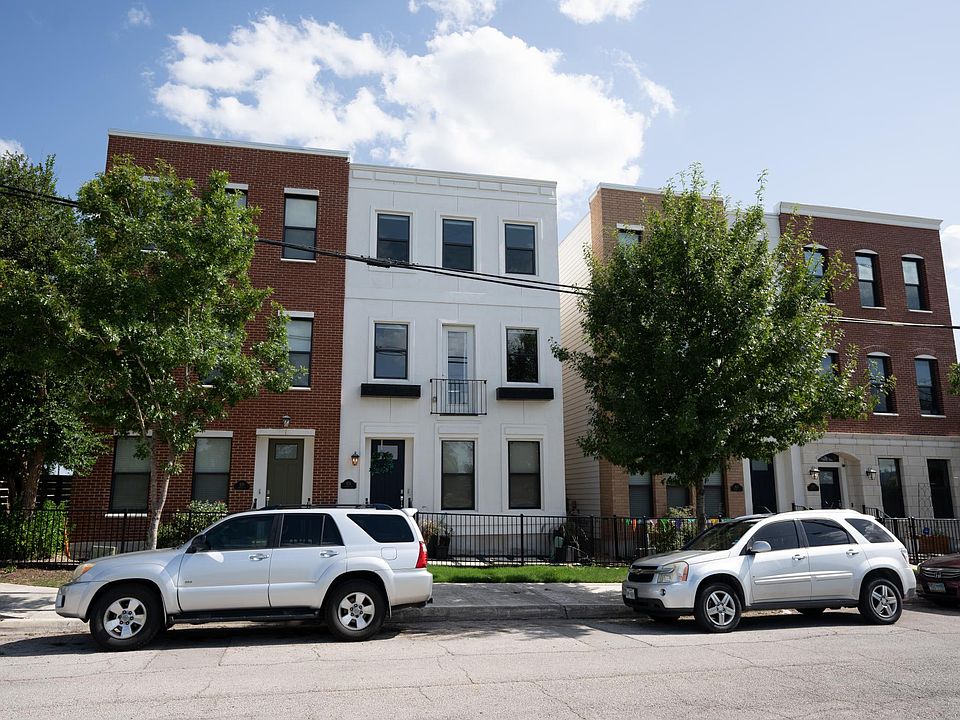 1st image of 426 Center St