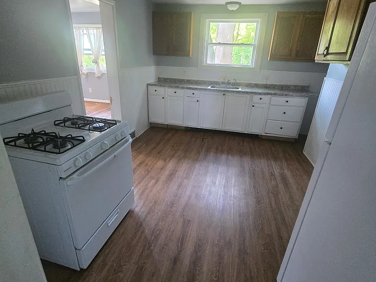 468 Shonnard St #1 — Photo 6