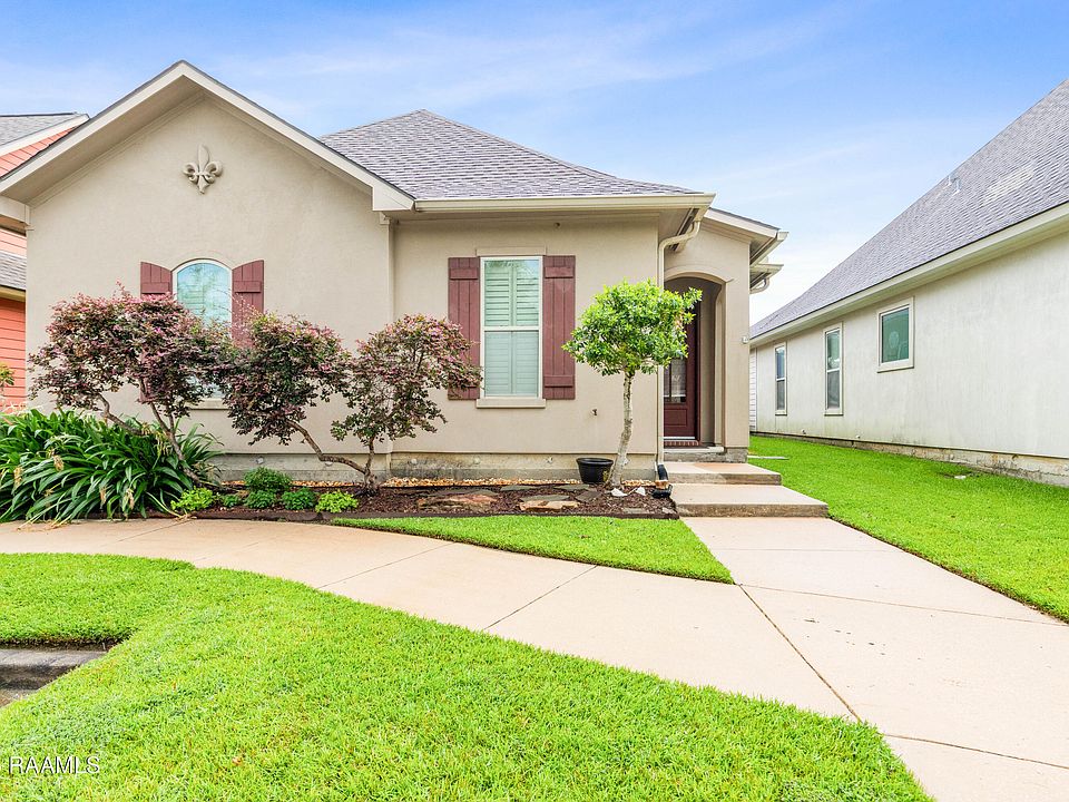 1st image of 113 Laurel Grove Blvd