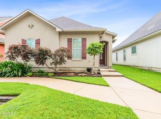 113 Laurel Grove Blvd, Youngsville, LA 70592