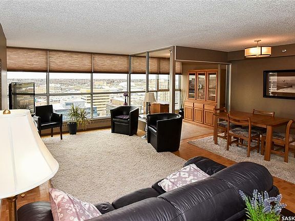 5th image of 315 5th Ave N #1905