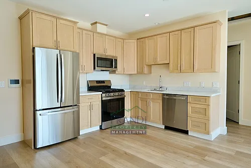 10 E Crescent Dr Photo 1